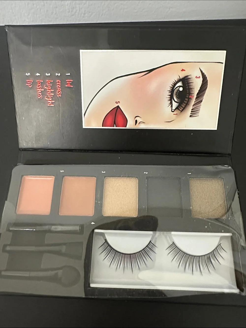 Ardell Lashes Magnetic Eye Kit & Neutral & Gold Shades make-up Pallet w Lilly ma